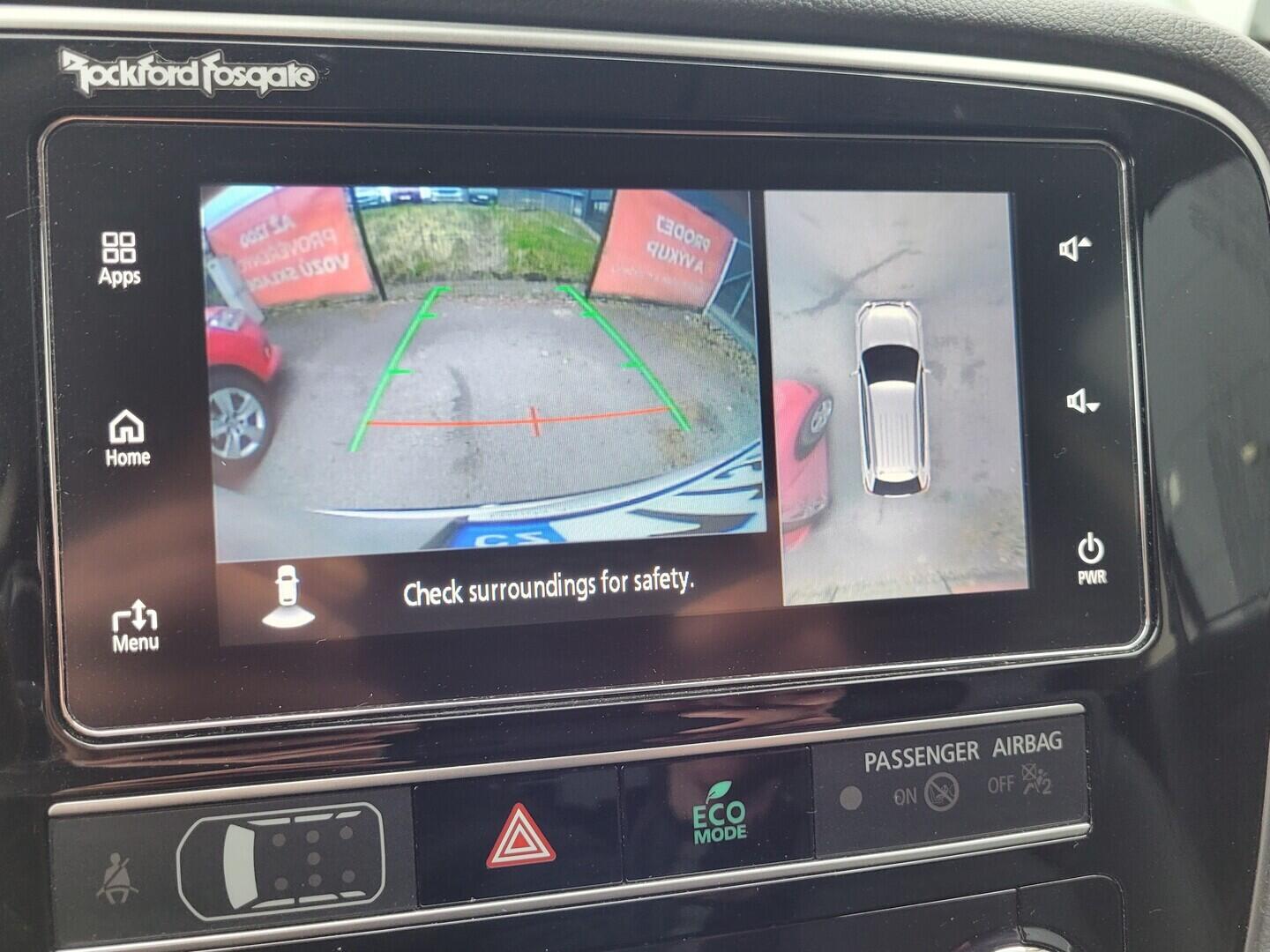 OM190V02815_25.webp_OUTLANDER Instyle+ 2.0 2.0 Mivec 110 kW automat