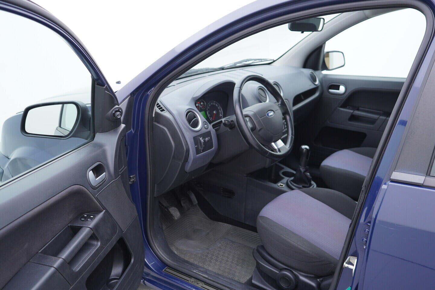 OM190V02819_18.webp_FUSION  1.4 DURAtec 59 kW manuál