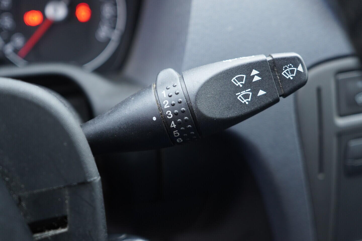 OM190V02819_24.webp_FUSION  1.4 DURAtec 59 kW manuál