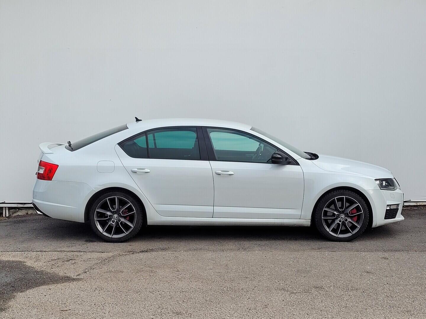 OM190V02823_16.webp_OCTAVIA RS 2.0 TSI 162 kW automat