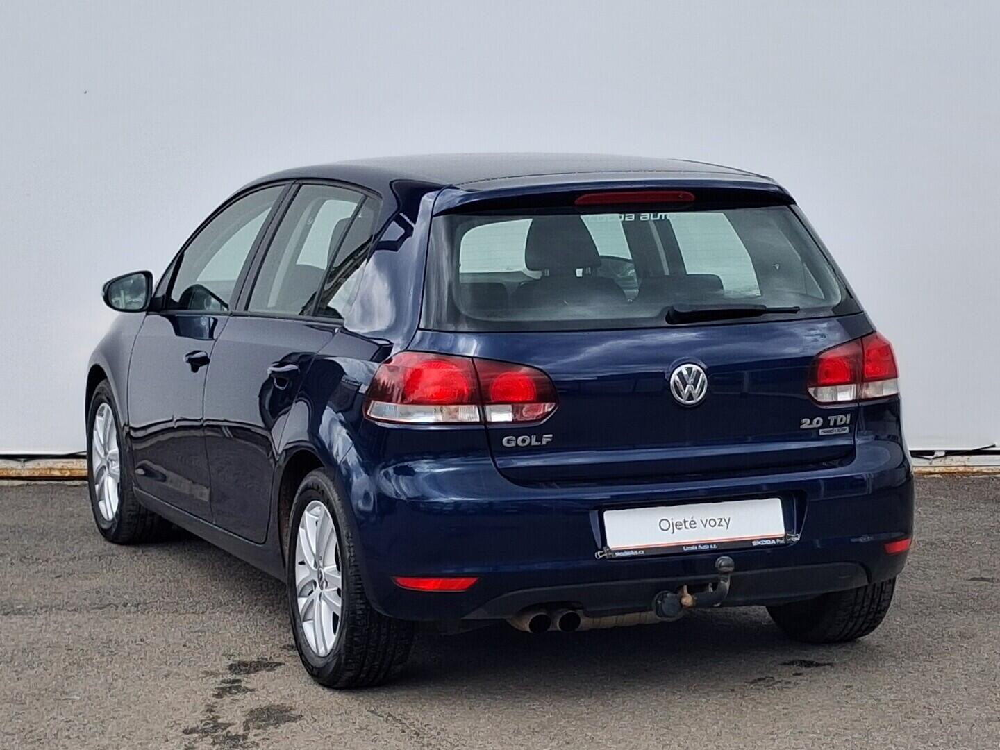 OM190V02831_15.webp_GOLF Highline 2.0 TDI 103 kW manuál