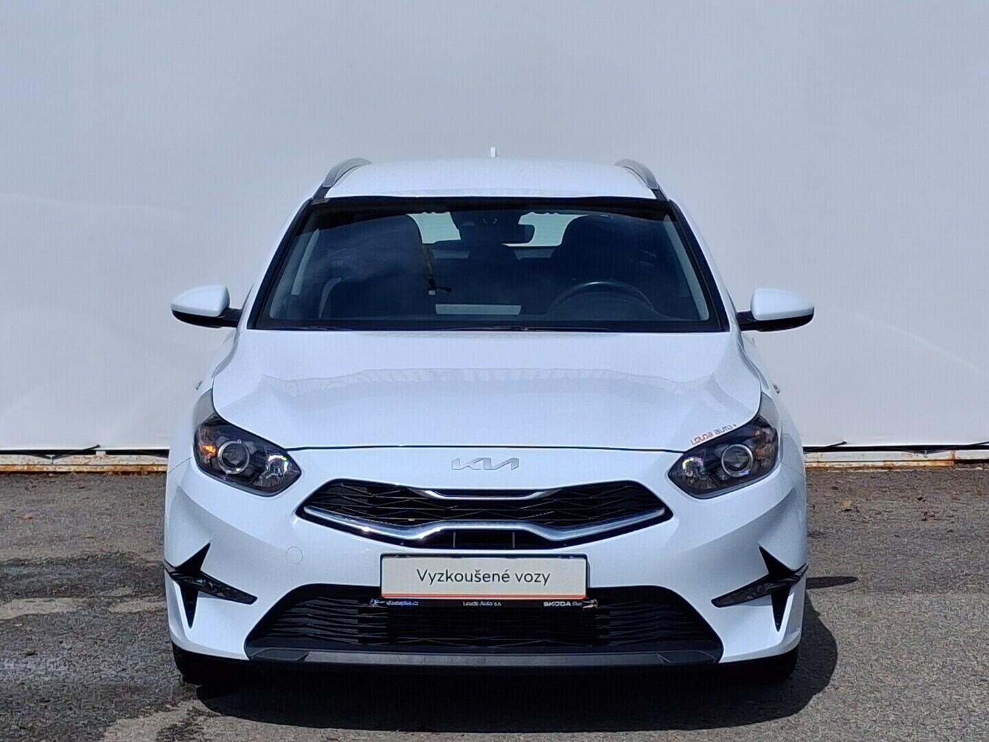 OM190V02833_13.webp_CEED Spin 1.5 T-GDI 117 kW manuál, DPH