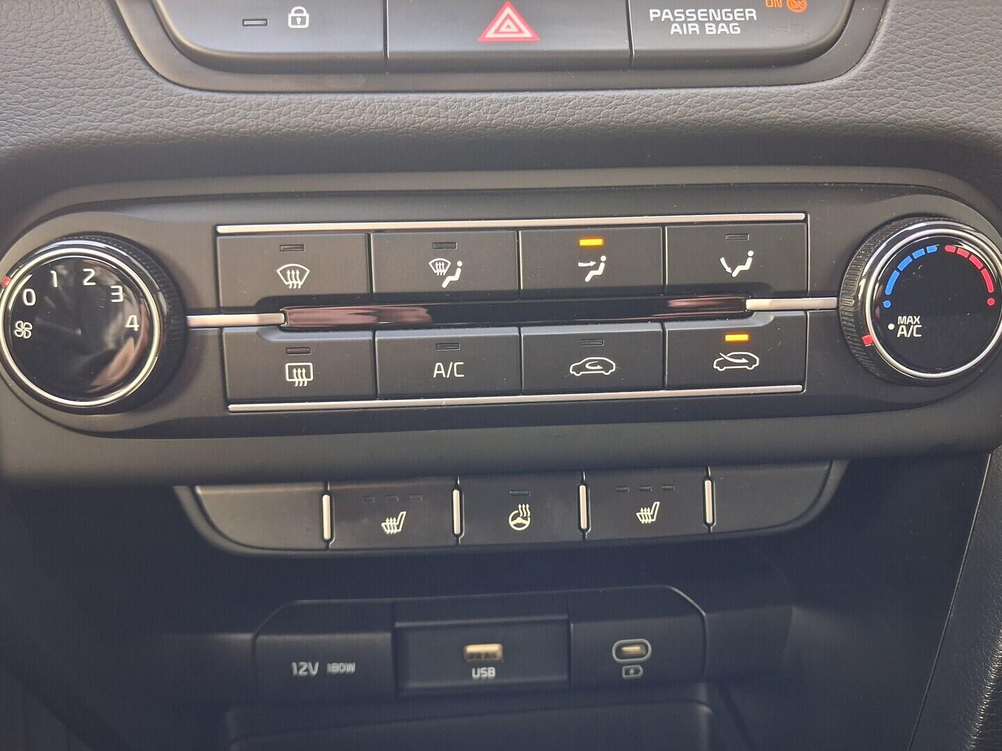 OM190V02833_28.webp_CEED Spin 1.5 T-GDI 117 kW manuál, DPH