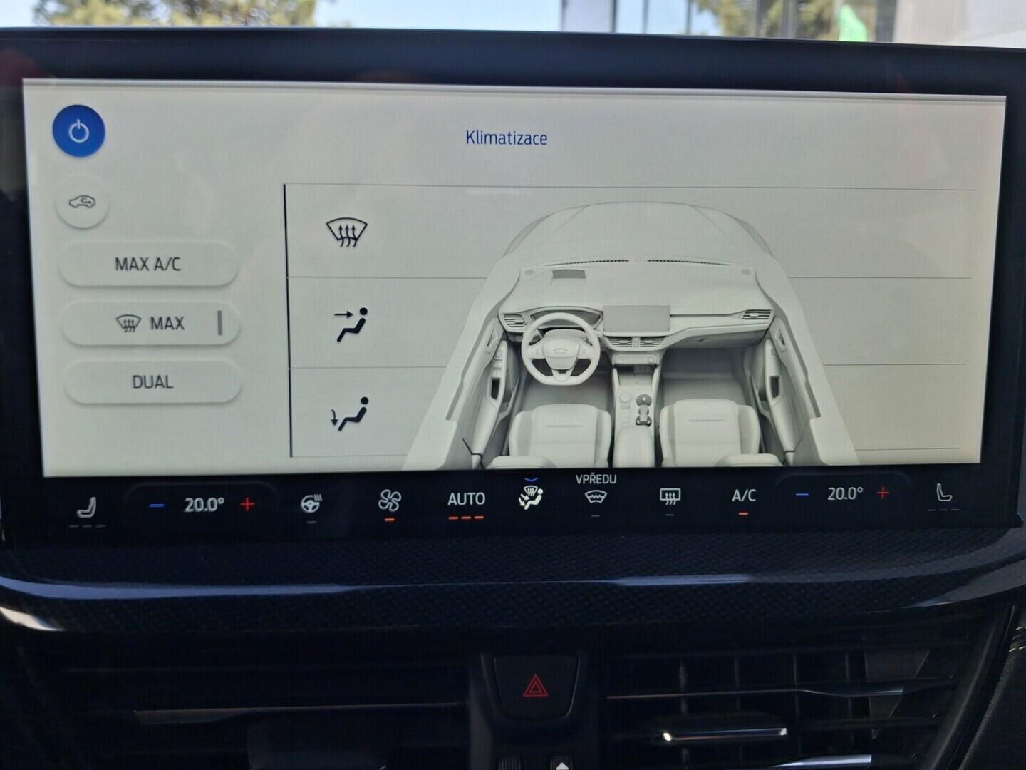 OM190V02834_27.webp_FOCUS ST-Line 1.0 EcoBoost 114 kW automat