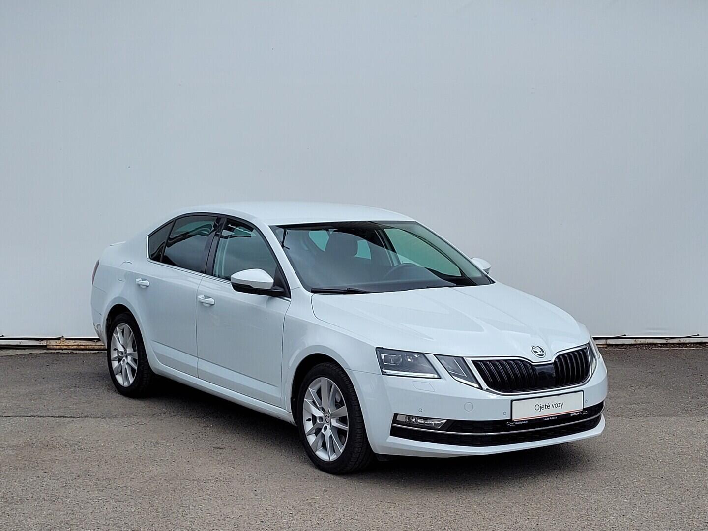 OM190V02848_14.webp_OCTAVIA Style Plus 1.8 TSI 132 kW manuál, DPH
