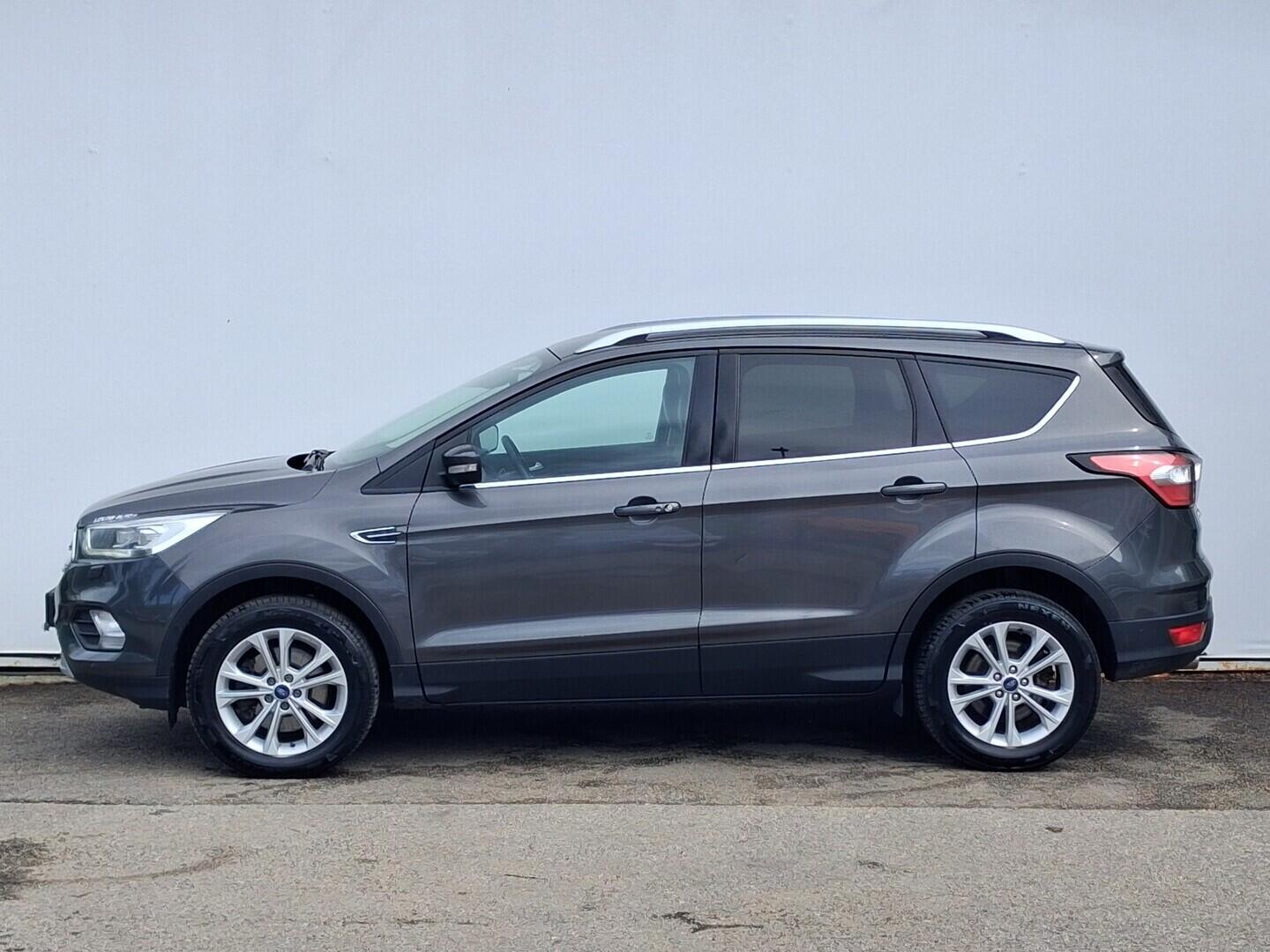 OM190V02856_12.webp_KUGA Titanium 2.0 2.0 Duratorq 110 kW manuál