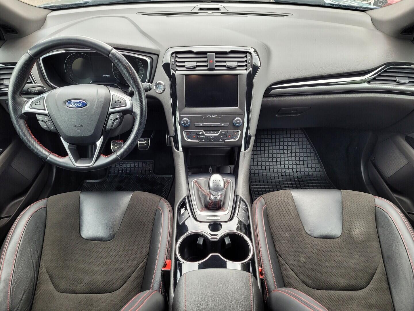 OM190V02865_18.webp_MONDEO ST-Line 2.0 TDCi 110 kW manuál