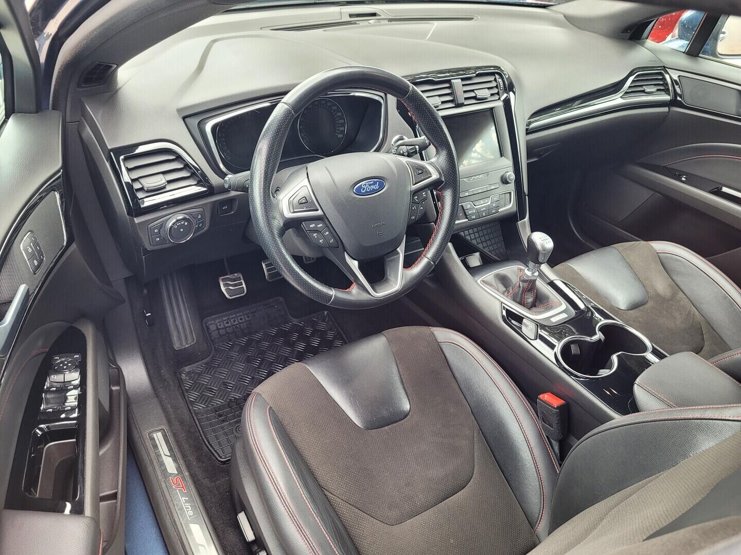 OM190V02865_19.webp_MONDEO ST-Line 2.0 TDCi 110 kW manuál