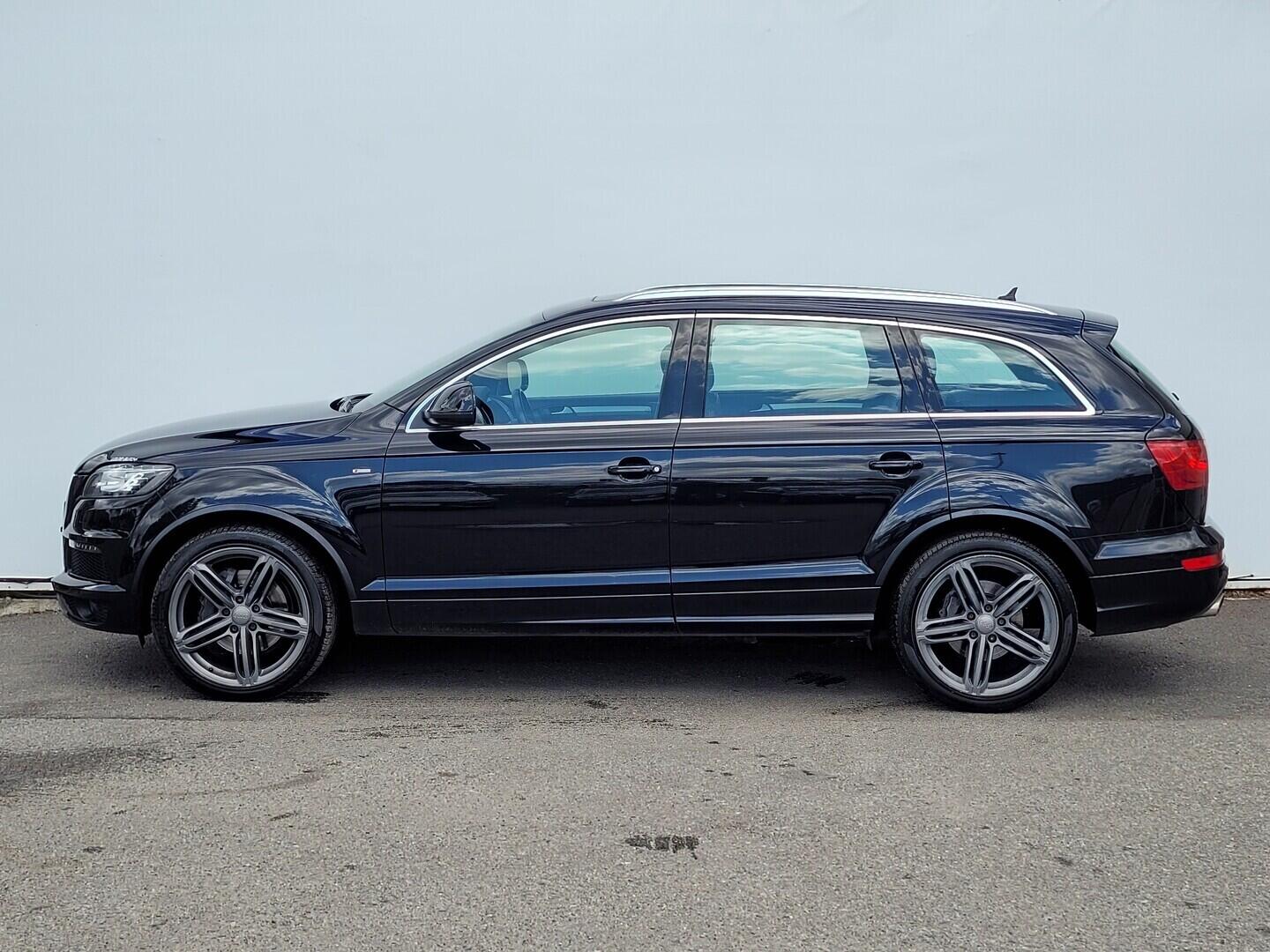 OM190V02867_12.webp_Q7 S-Line 3.0 TDI 180 kW automat