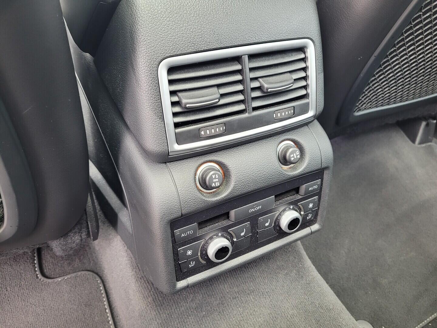 OM190V02867_31.webp_Q7 S-Line 3.0 TDI 180 kW automat