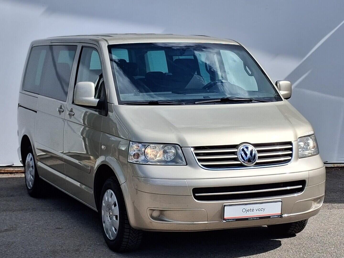 OM190V02875_14.webp_MULTIVAN Comfortline 2.5 TDI 96 kW manuál