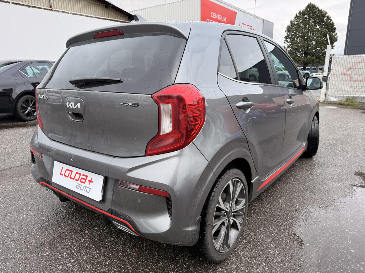 OM190V02880_11.webp_PICANTO Gt-line 1.2 MPI 61 kW automat