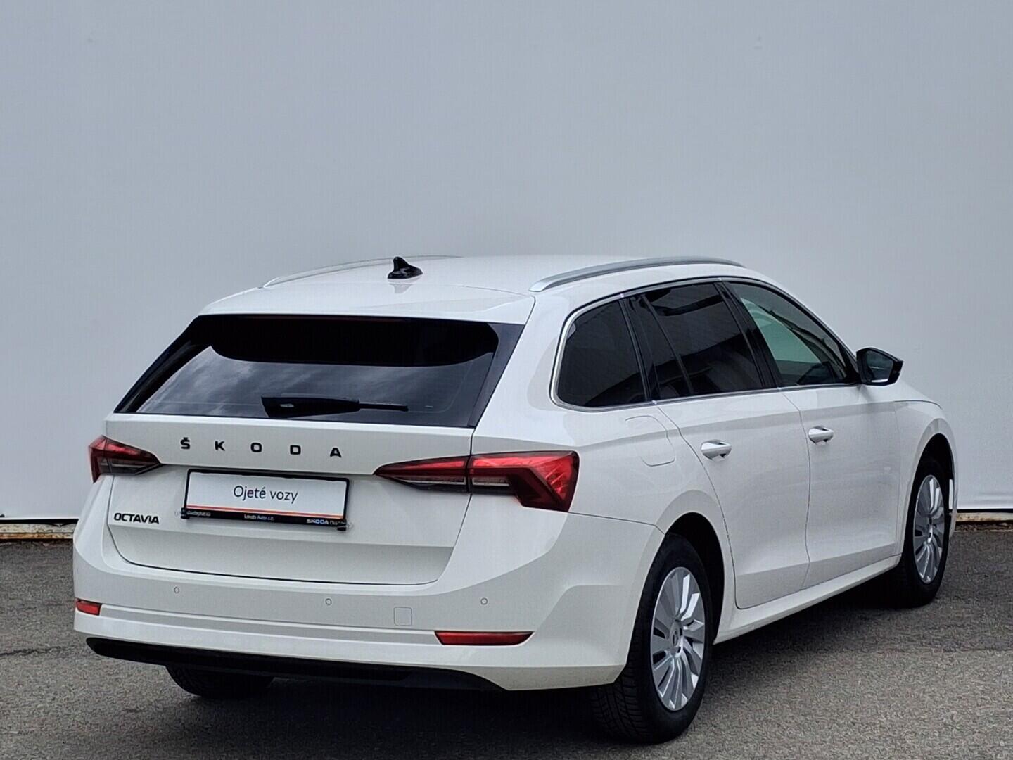 OM190V02881_11.webp_OCTAVIA Style 2.0 TDI 110 kW automat, DPH