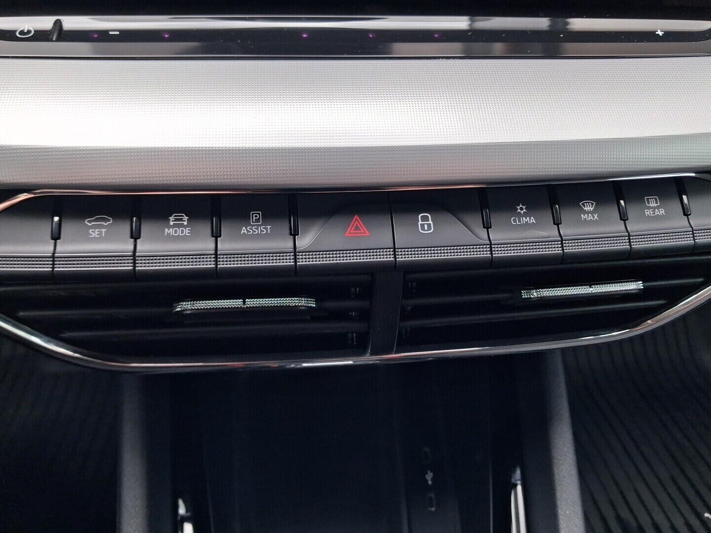 OM190V02881_30.webp_OCTAVIA Style 2.0 TDI 110 kW automat, DPH