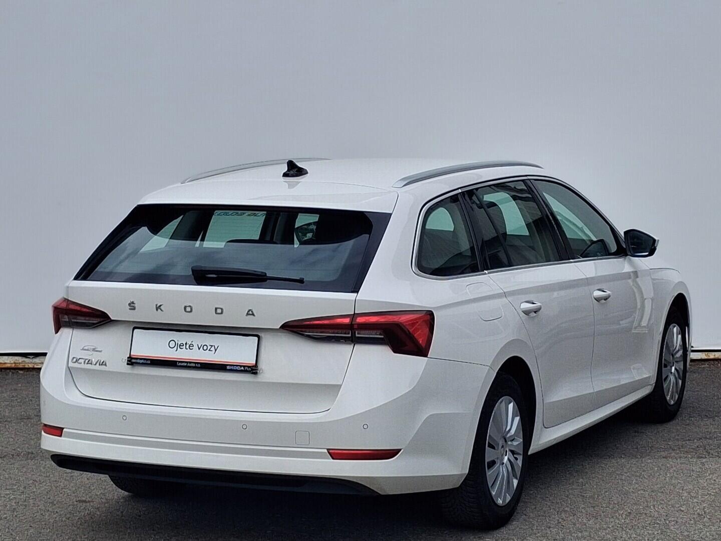 OM190V02882_11.webp_OCTAVIA Style 2.0 TDI 110 kW automat, DPH