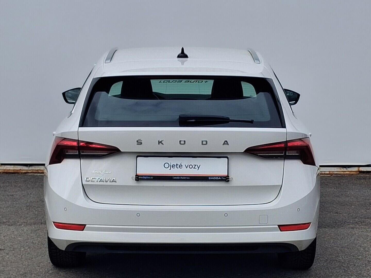 OM190V02882_17.webp_OCTAVIA Style 2.0 TDI 110 kW automat, DPH