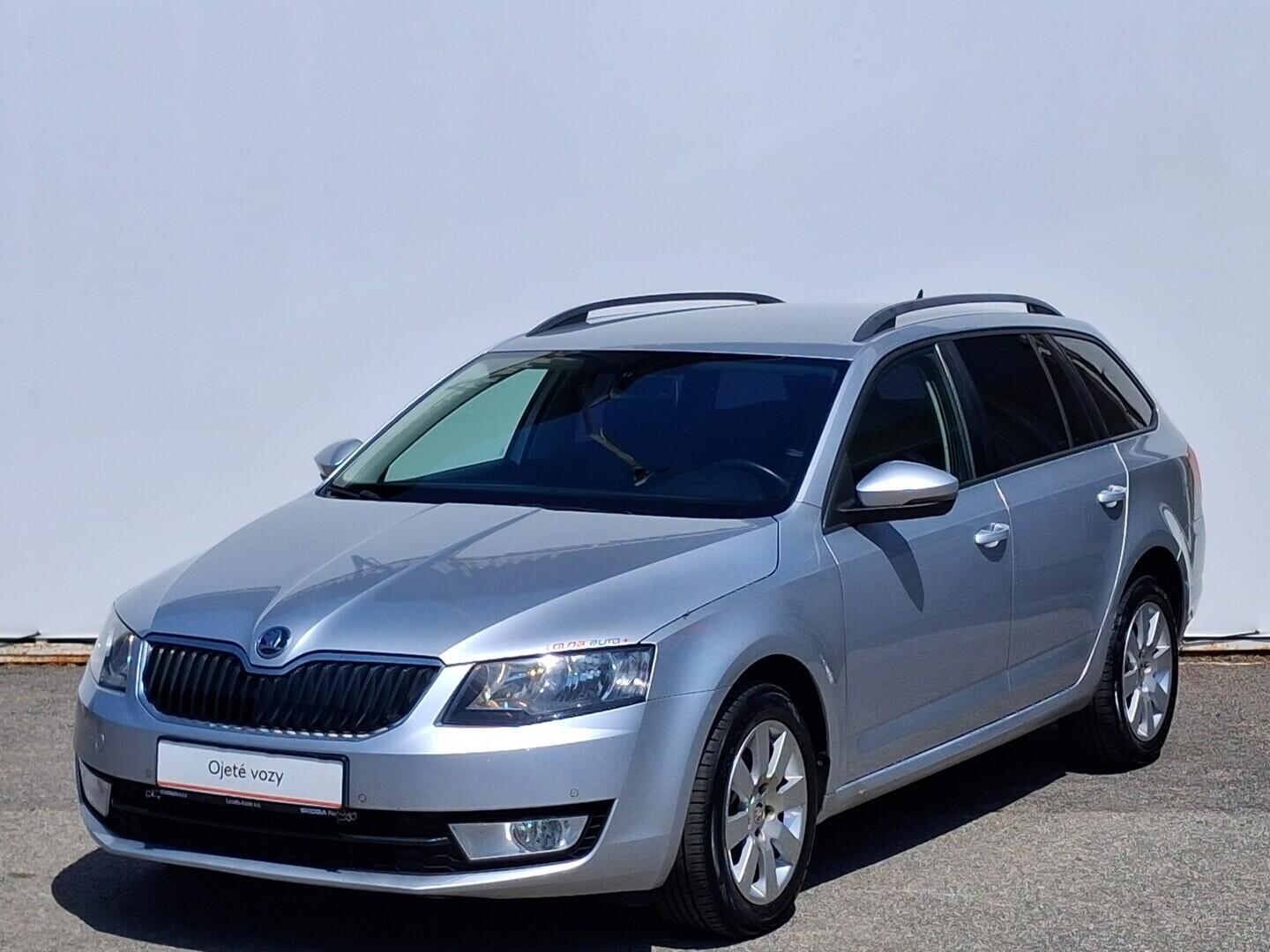 OM190V02884_10.webp_OCTAVIA Ambition 1.6 TDI 77 kW manuál