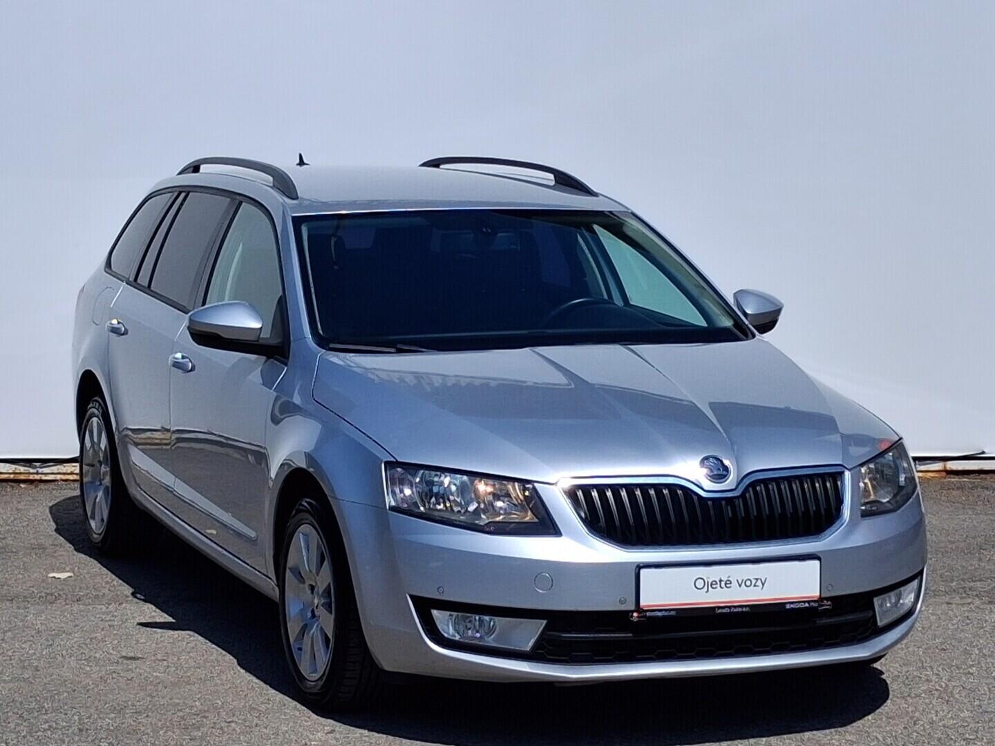 OM190V02884_14.webp_OCTAVIA Ambition 1.6 TDI 77 kW manuál