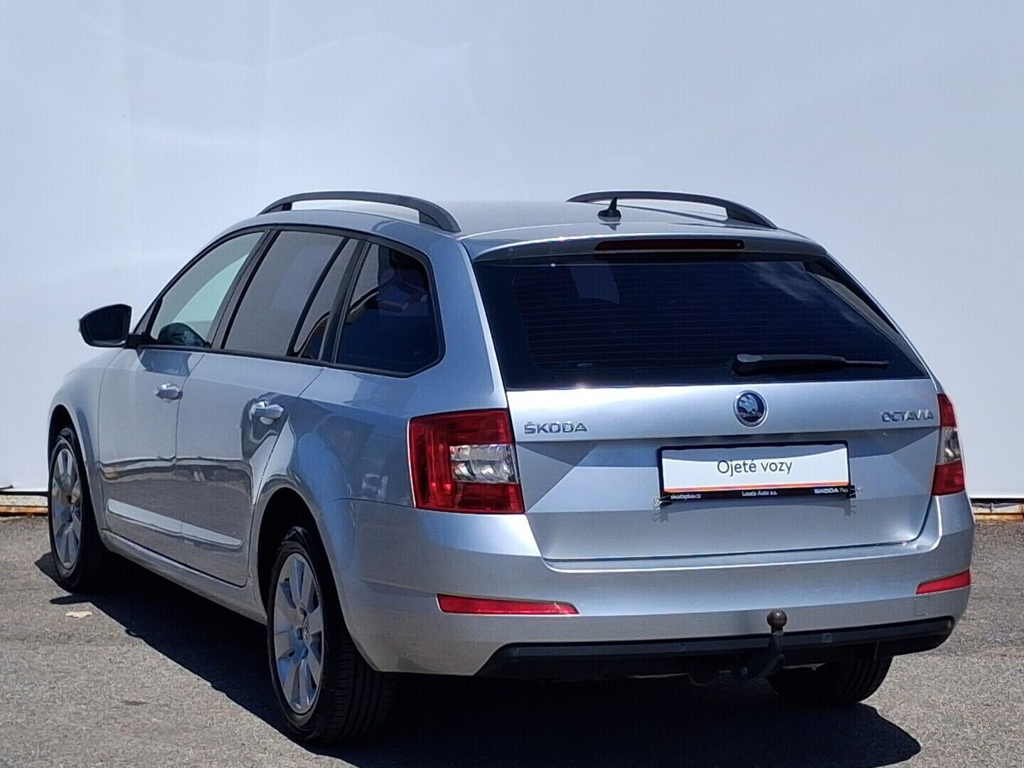 OM190V02884_15.webp_OCTAVIA Ambition 1.6 TDI 77 kW manuál