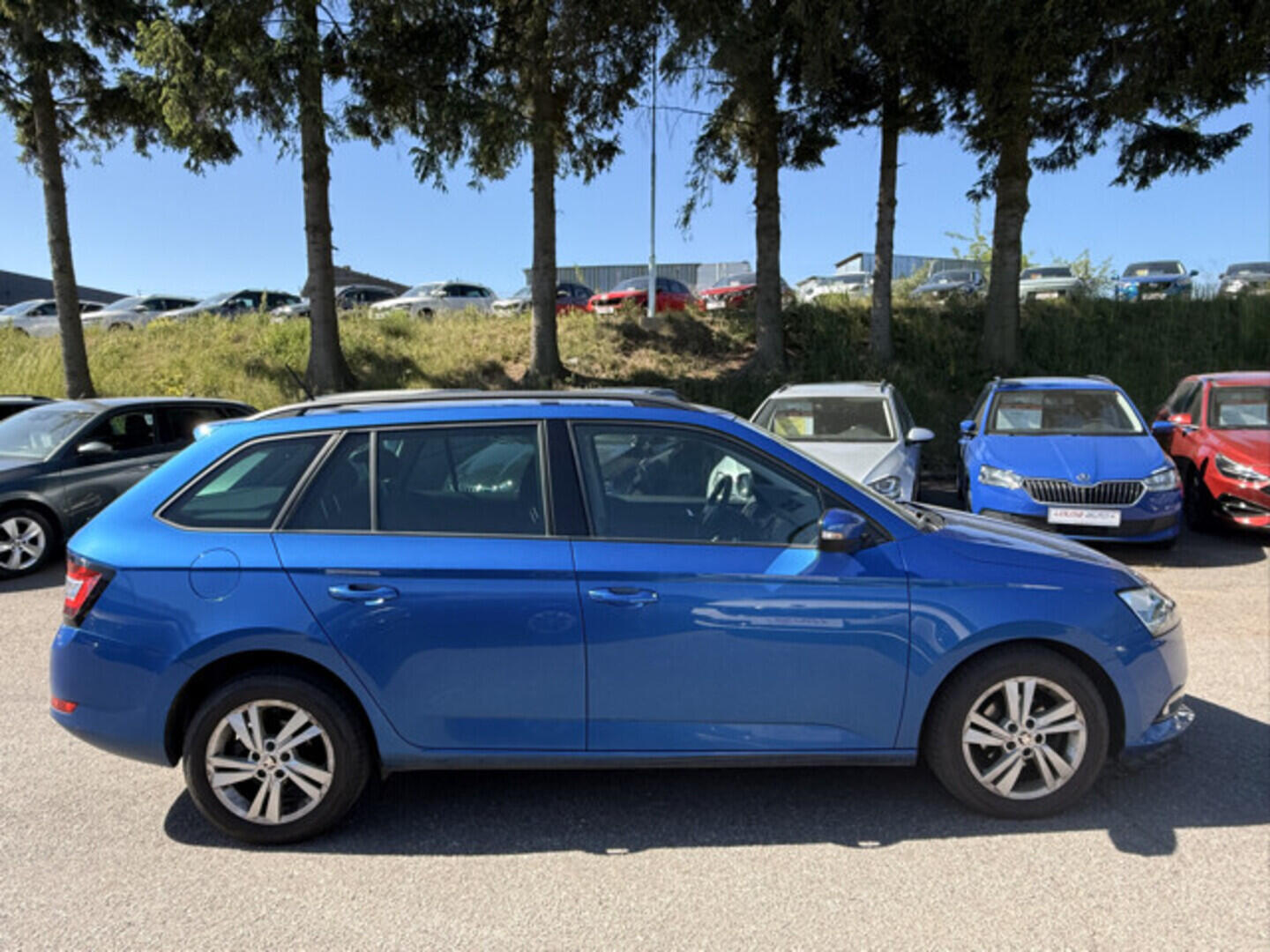 OM190V02909_12.webp_FABIA Ambition 1.0 TSI 70 kW manuál, DPH