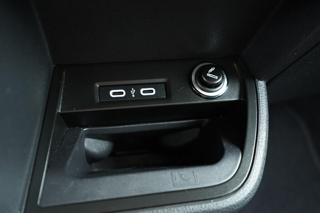 OV190K00042_34.webp_MULTIVAN BULLI 2.0 TDI 146 kW automat, DPH