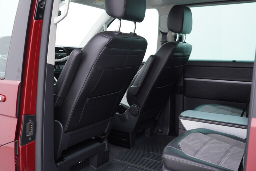 OV190K00042_36.webp_MULTIVAN BULLI 2.0 TDI 146 kW automat, DPH