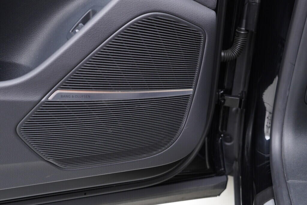 OV190K00046_22.webp_RS Q8 Quattro 4.0 TFSI 441 kW automat, DPH