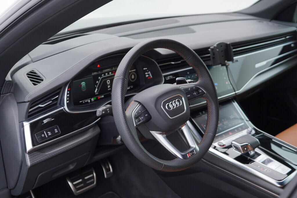 OV190K00046_24.webp_RS Q8 Quattro 4.0 TFSI 441 kW automat, DPH