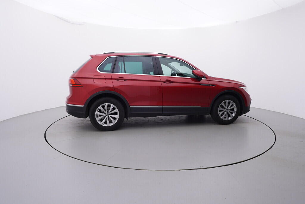 OV190K00047_15.webp_TIGUAN  1.5 TSI 110 kW manuál