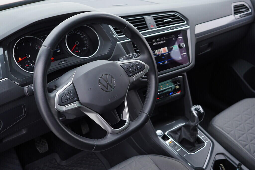 OV190K00047_21.webp_TIGUAN  1.5 TSI 110 kW manuál