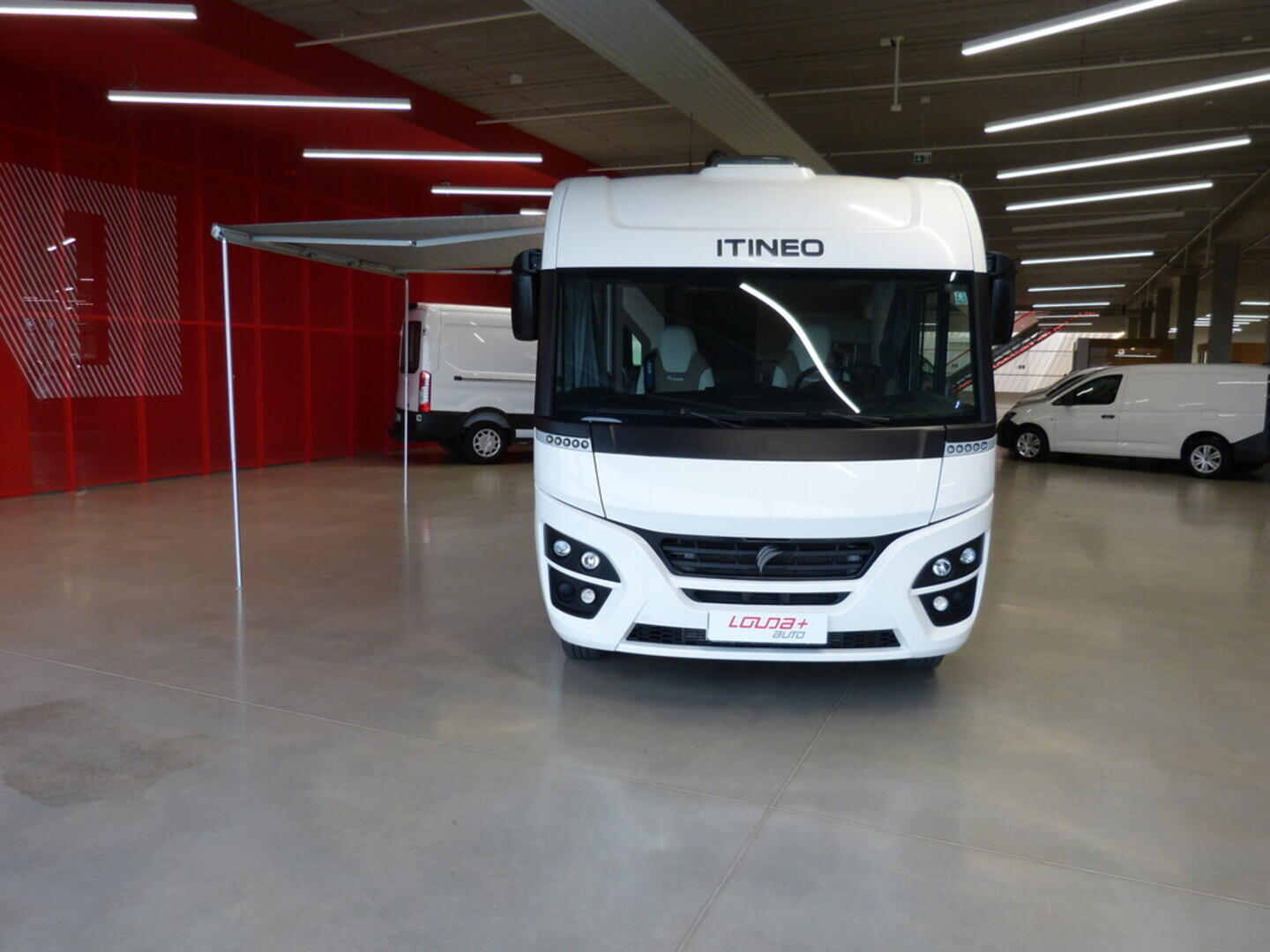 OV190K00050_14.webp_ITINEO MC 700  2.3 JTD 103 kW manuál