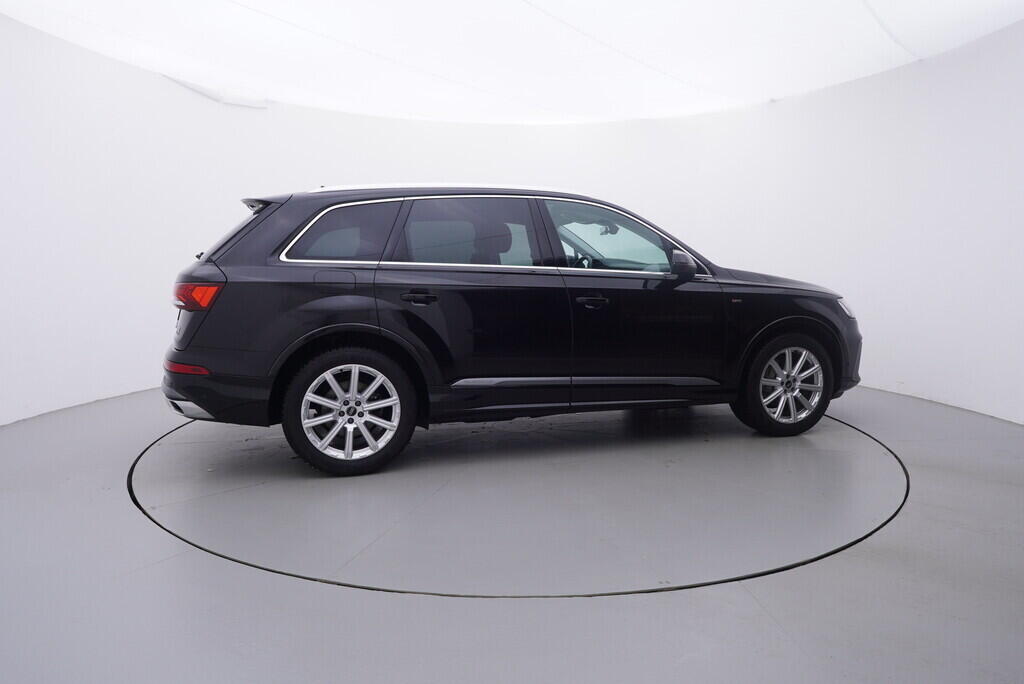 OV190K00051_15.webp_Q7 S-line 3.0 TDI 210 kW automat