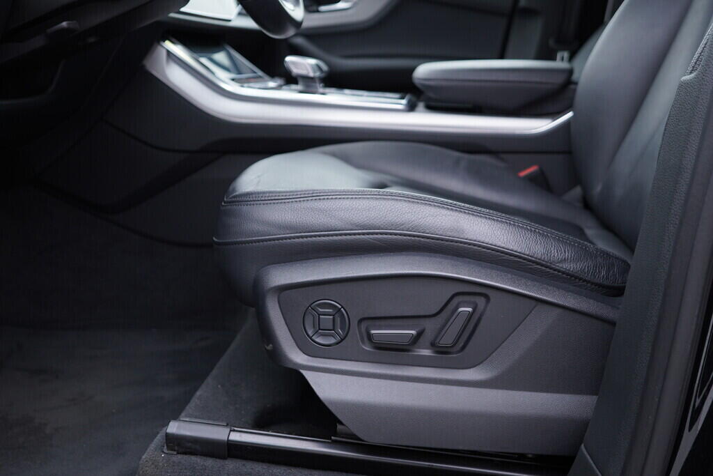 OV190K00051_21.webp_Q7 S-line 3.0 TDI 210 kW automat