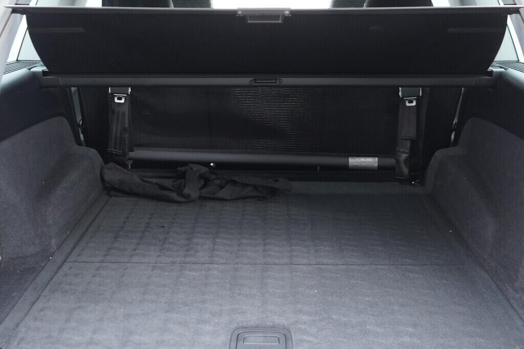 OV190K00051_40.webp_Q7 S-line 3.0 TDI 210 kW automat