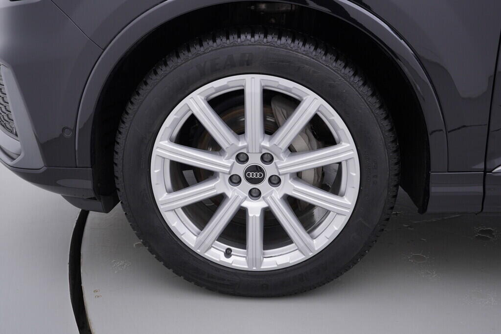 OV190K00051_43.webp_Q7 S-line 3.0 TDI 210 kW automat