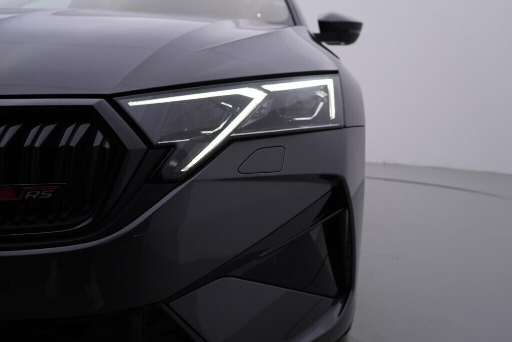 OV190K00052_51.webp_OCTAVIA RS 2.0 TSI 195 kW automat, DPH
