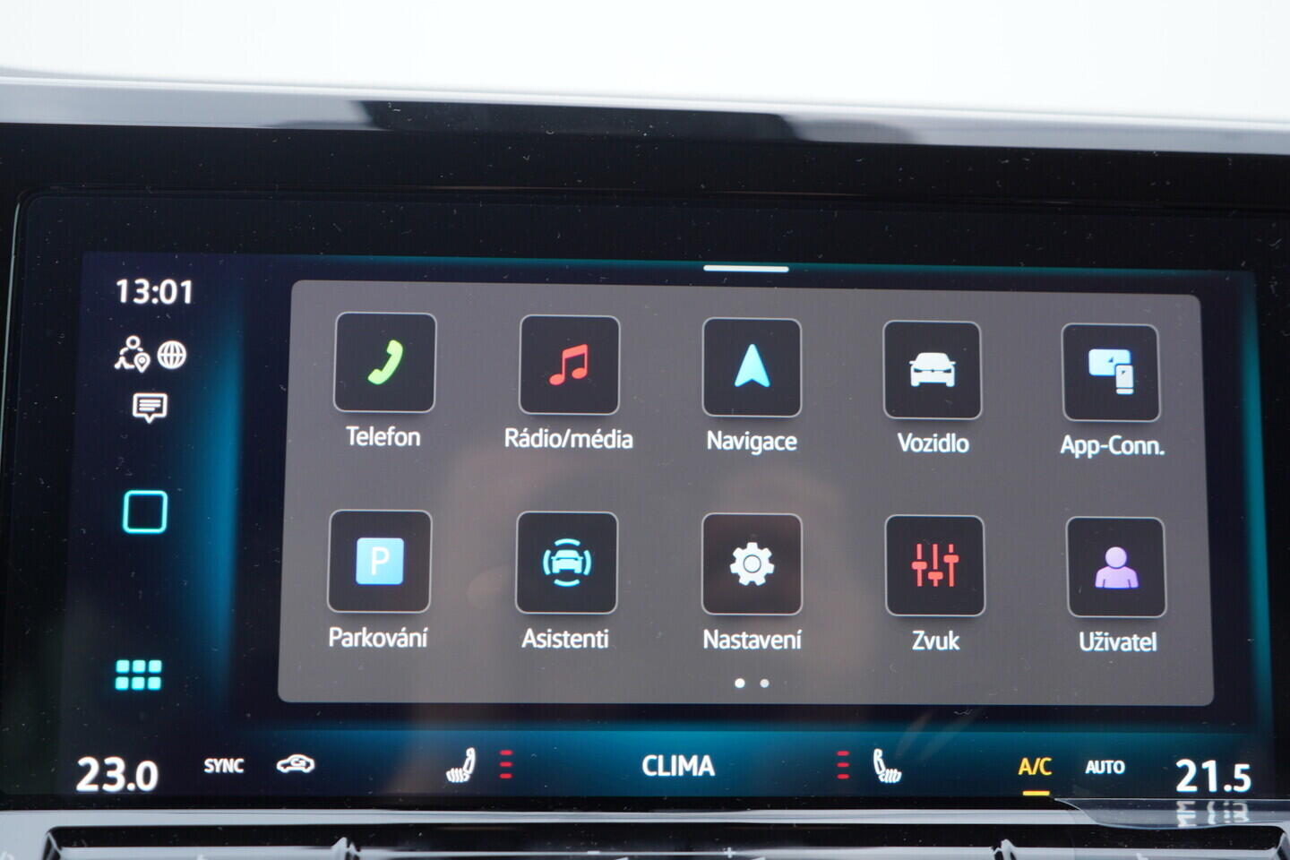 OV190K00053_29.webp_MULTIVAN Life Bulli 2.0 TDI 110 kW automat, DPH