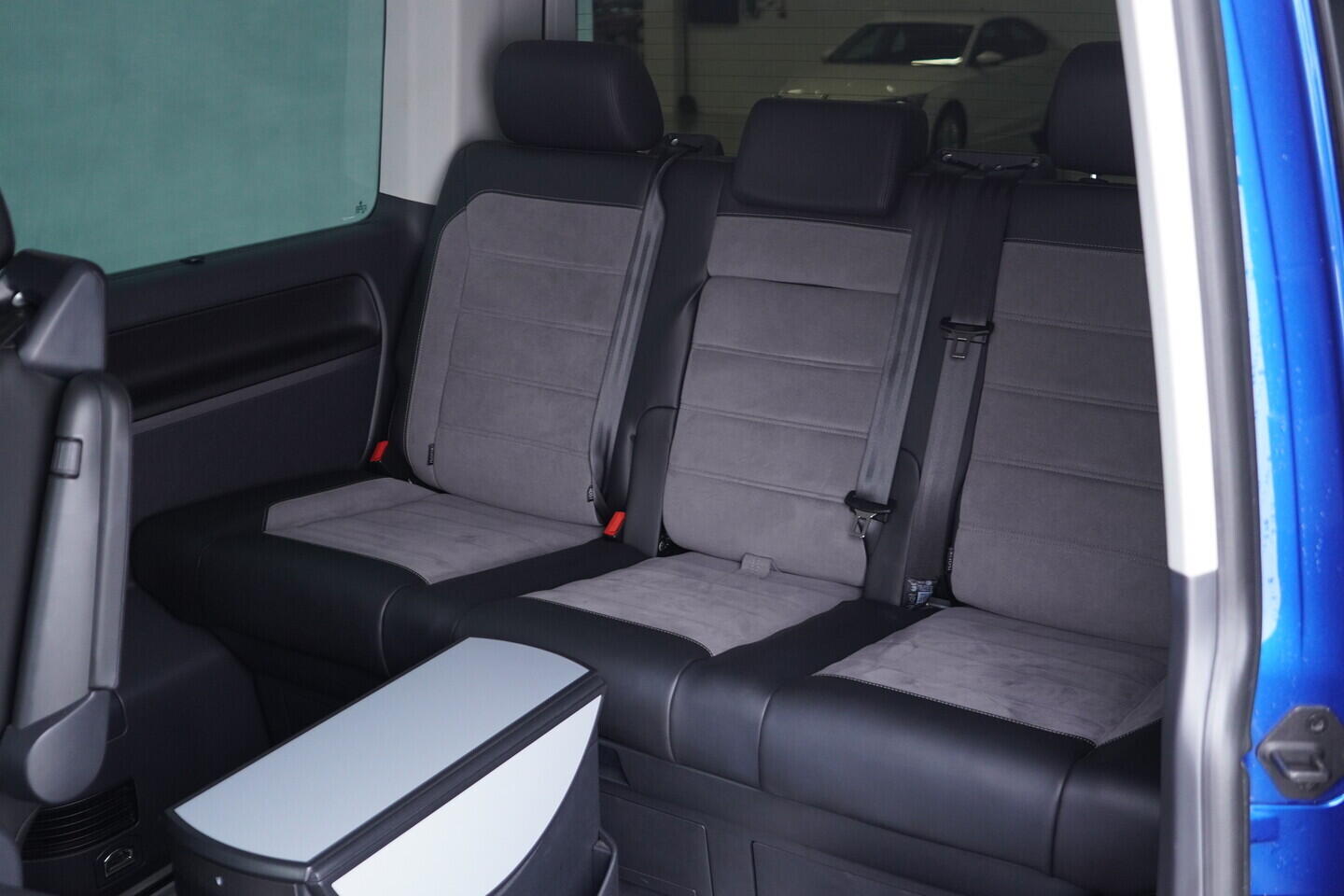 OV190K00054_41.webp_MULTIVAN  2.0 TDI 150 kW automat, DPH