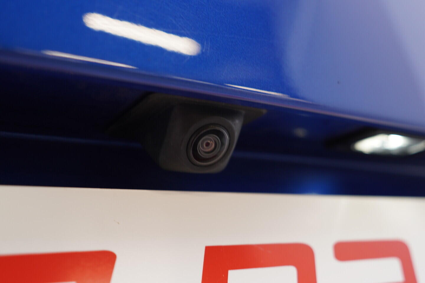 OV190K00054_49.webp_MULTIVAN  2.0 TDI 150 kW automat, DPH