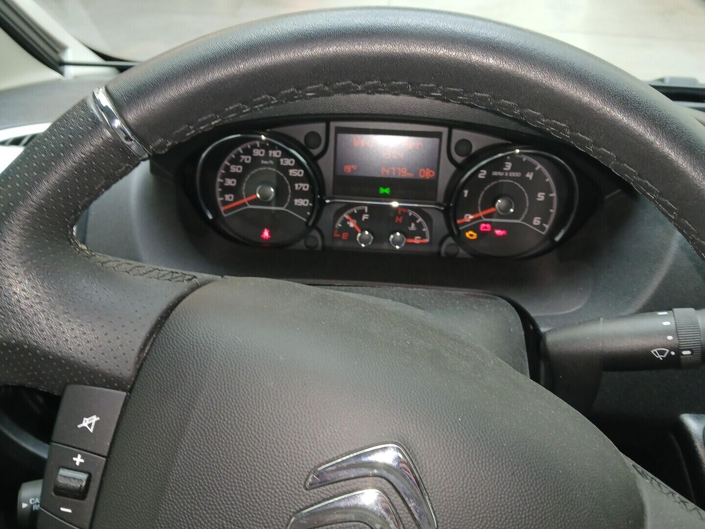 OV190K00056_18.webp_BÜRSTNER, DELFIN 726G  2.2  103 kW manuál, DPH