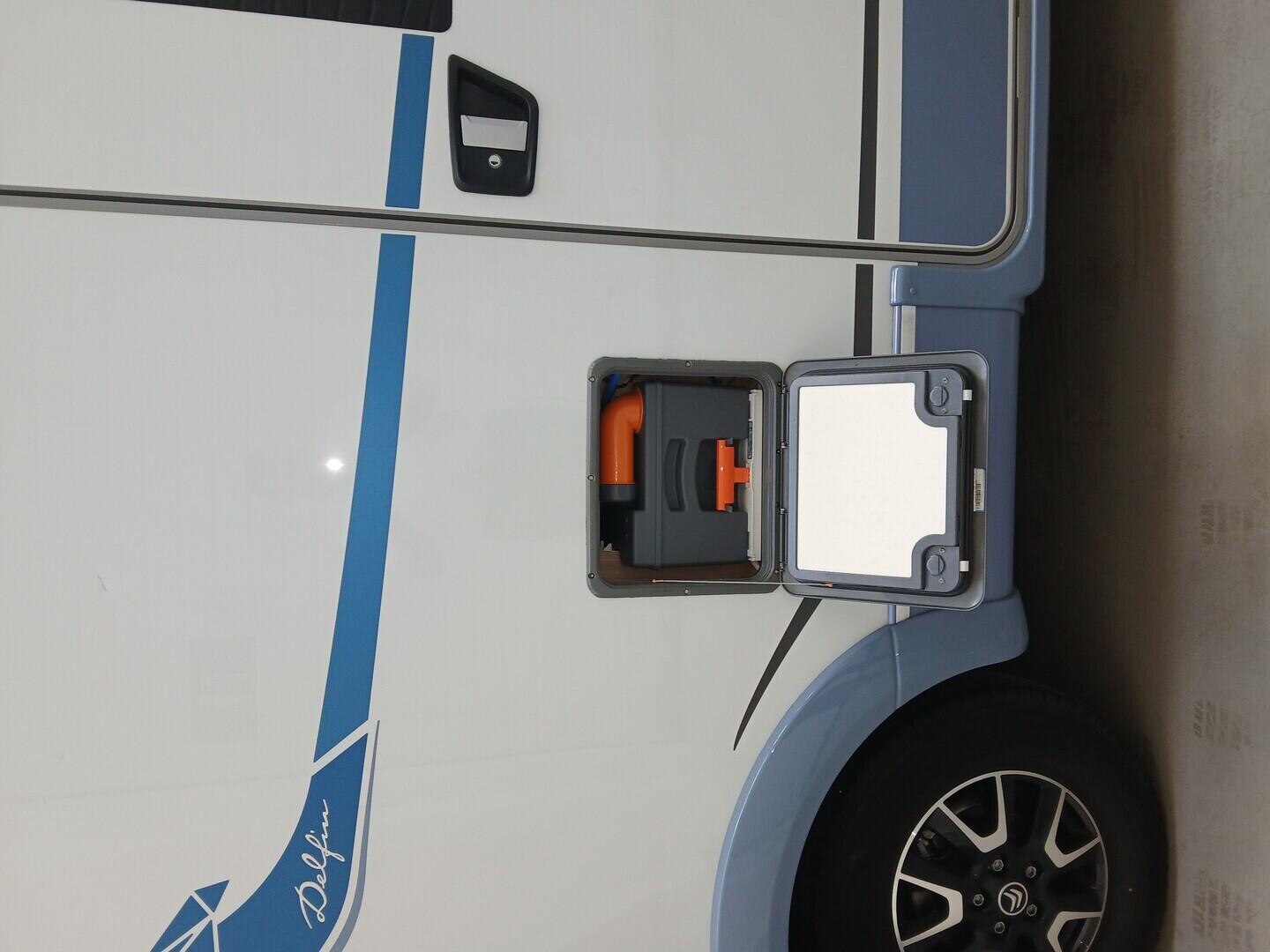 OV190K00056_24.webp_BÜRSTNER, DELFIN 726G  2.2  103 kW manuál, DPH