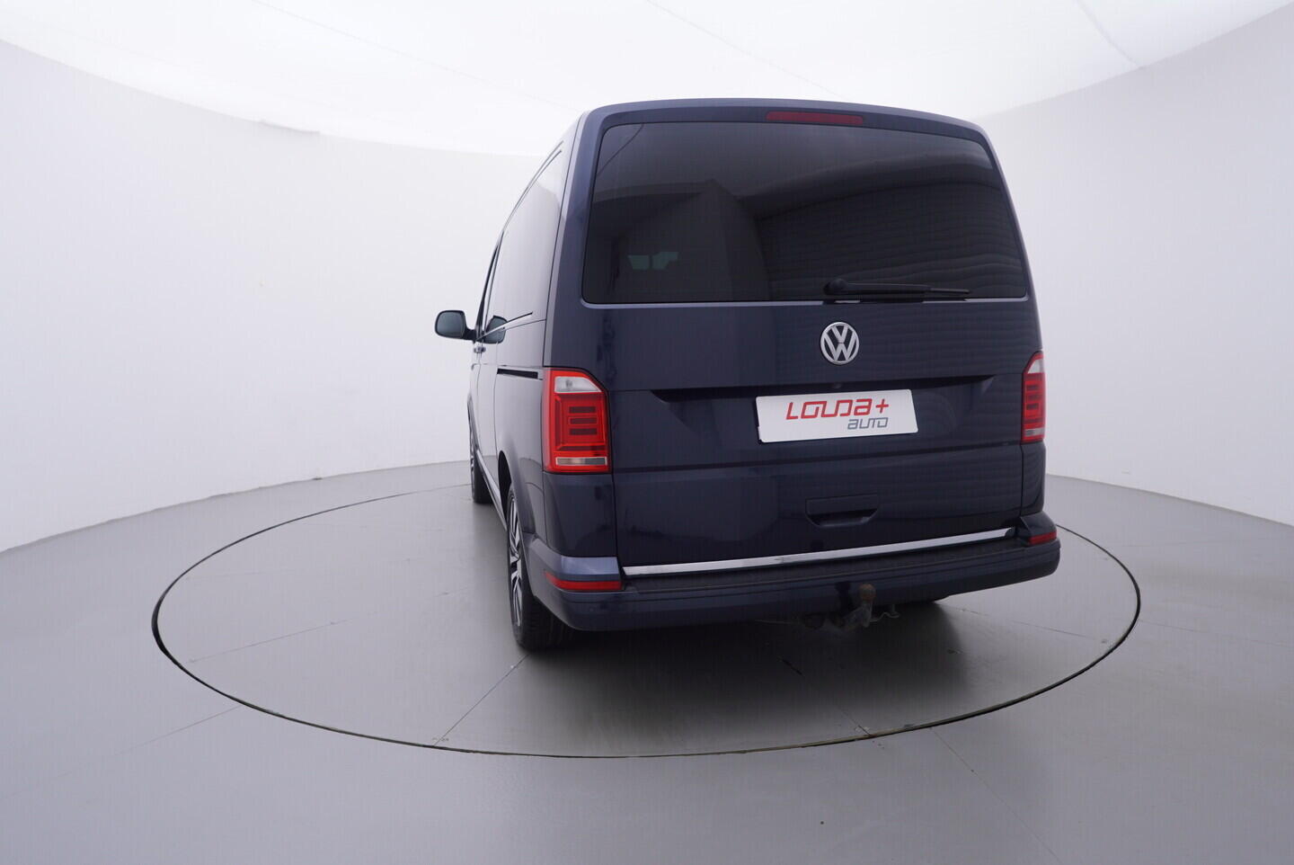 OV190K00057_13.webp_MULTIVAN  2.0 TDI 146 kW automat, DPH