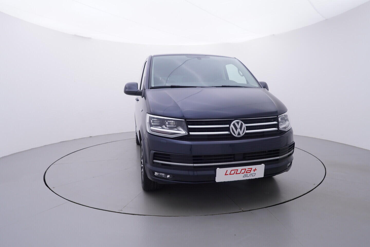 OV190K00057_17.webp_MULTIVAN  2.0 TDI 146 kW automat, DPH