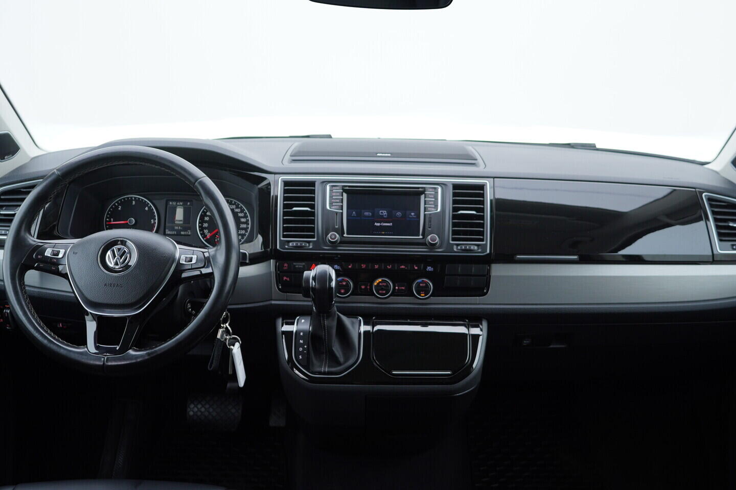 OV190K00057_26.webp_MULTIVAN  2.0 TDI 146 kW automat, DPH