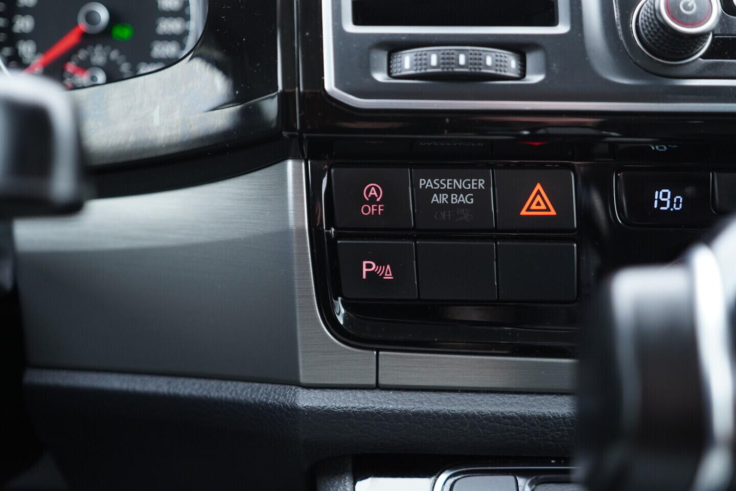 OV190K00057_32.webp_MULTIVAN  2.0 TDI 146 kW automat, DPH