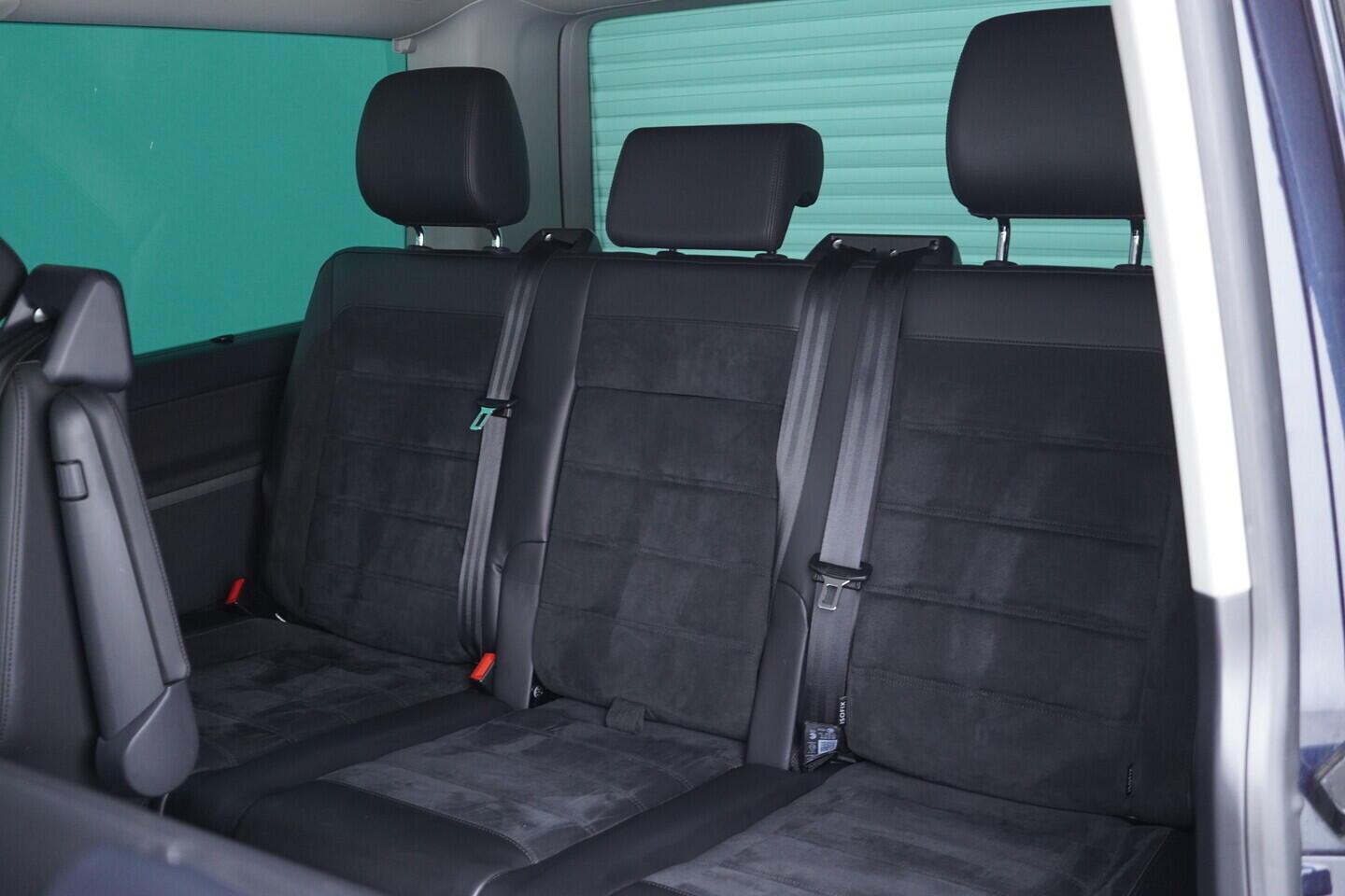 OV190K00057_37.webp_MULTIVAN  2.0 TDI 146 kW automat, DPH