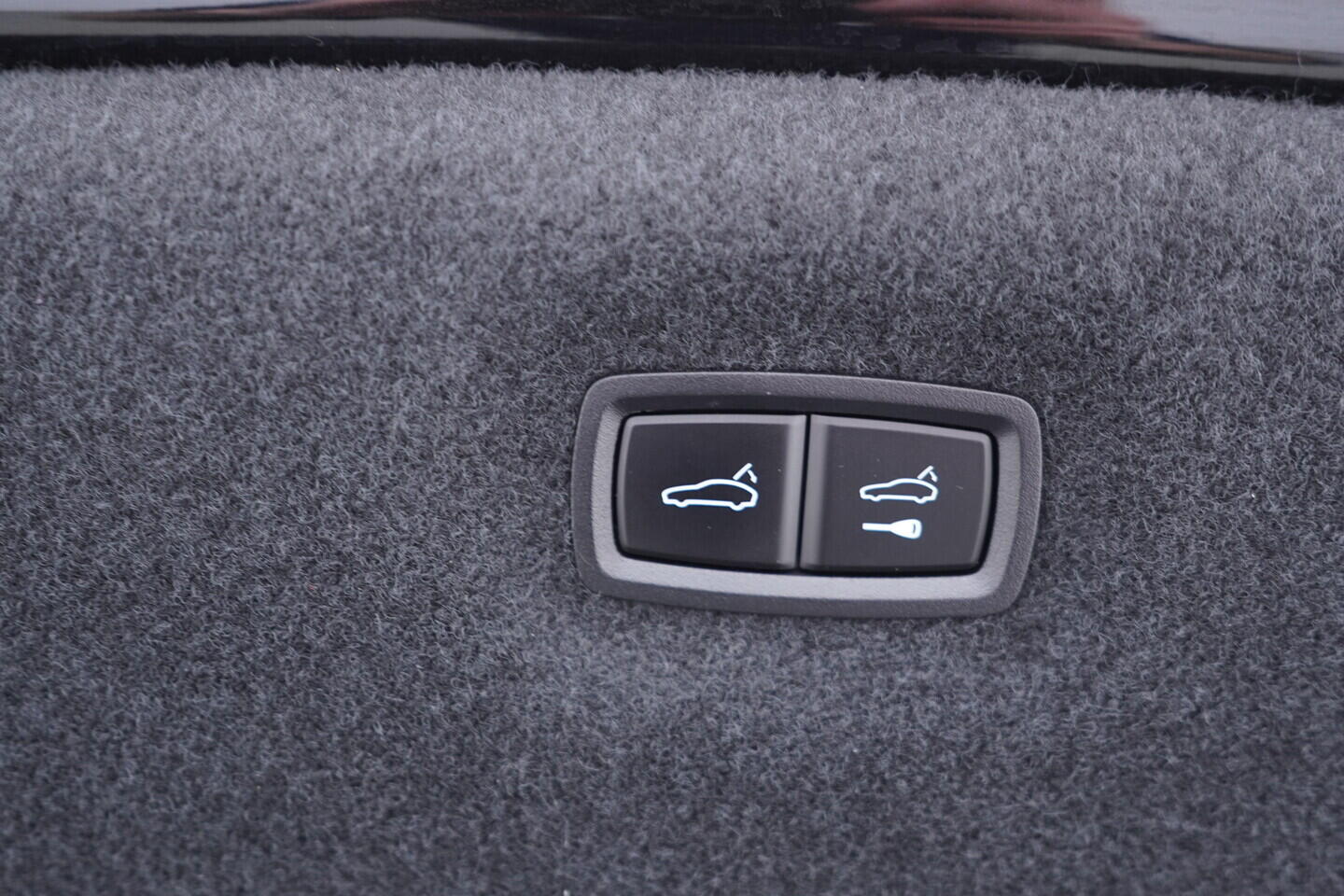 OV190K00058_45.webp_E-TRON RS   440 kW automat, DPH