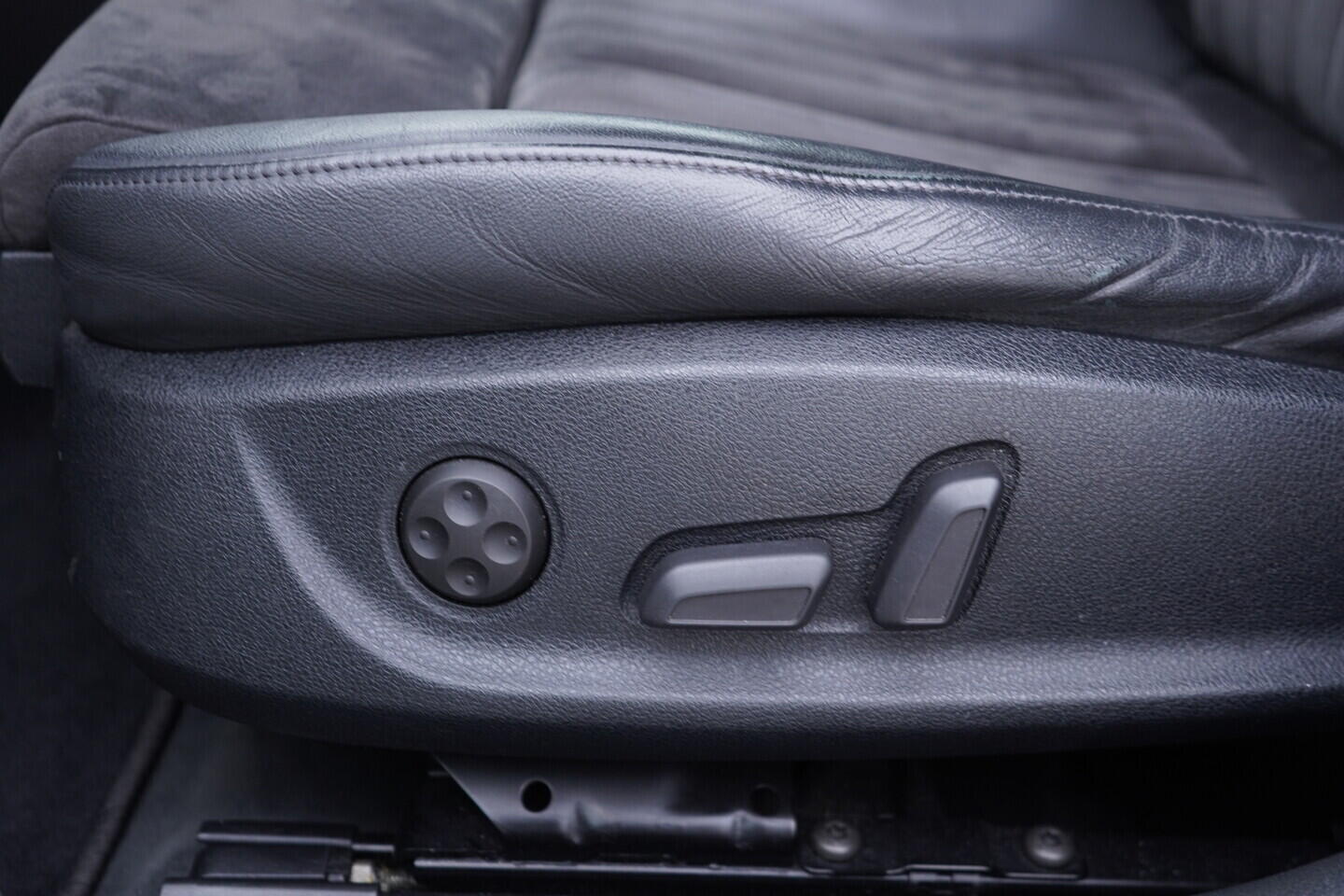 OV190K00060_25.webp_A6 ALLROAD QUATTRO  3.0 TDI 230 kW automat