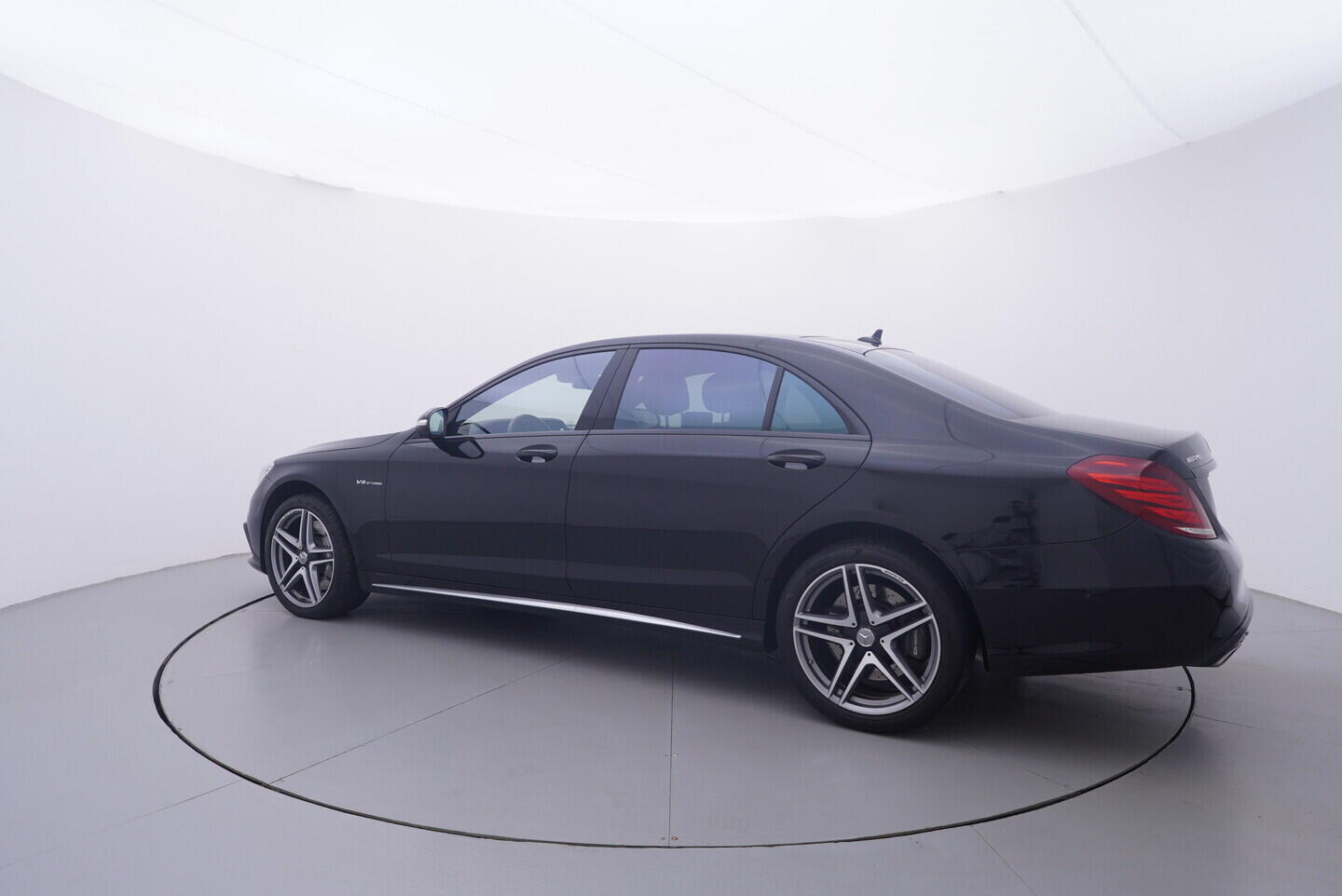 OV190K00065_12.webp_TŘÍDY S AMG 5.5 S63 430 kW automat