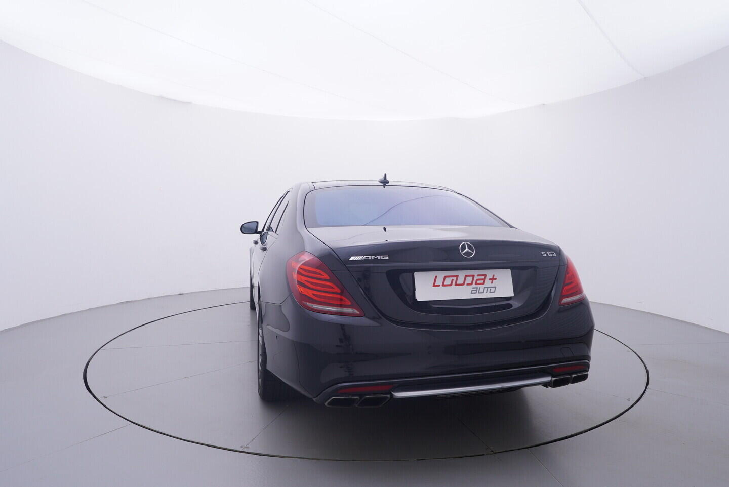 OV190K00065_13.webp_TŘÍDY S AMG 5.5 S63 430 kW automat